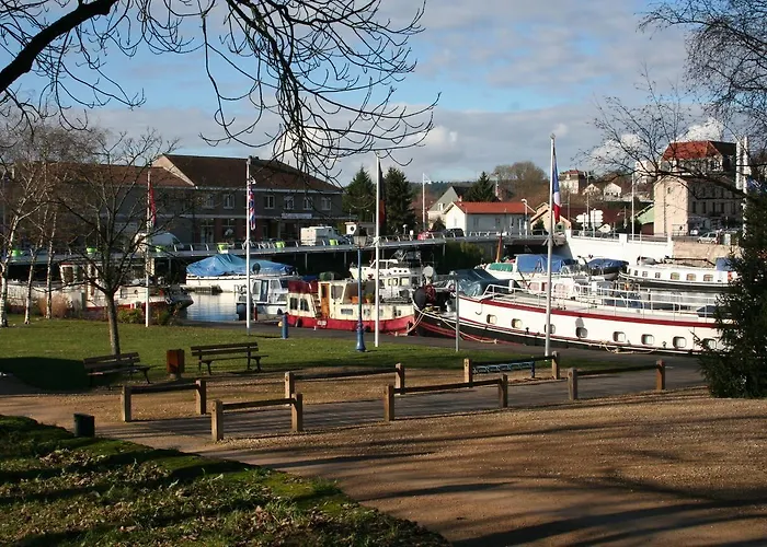 La Lorraine 酒店 图勒